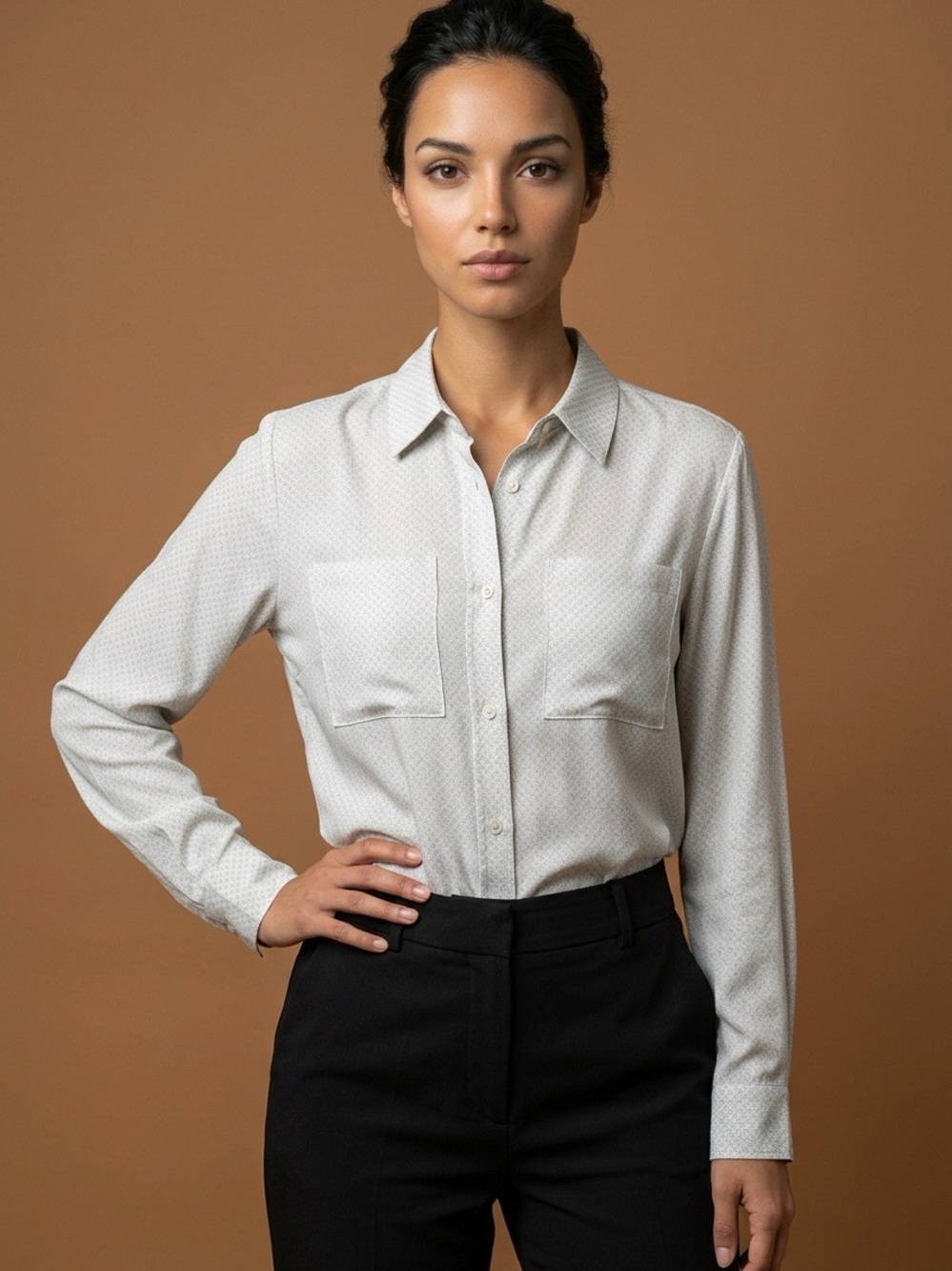 Equipment Femme Silk Cream w/Circles, Size S/P
